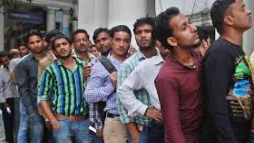 rss on india unemployment poverty inequality - Satya Hindi
