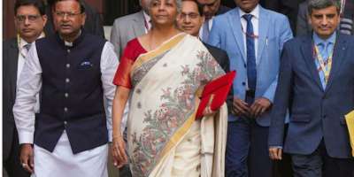 Budget 2025: Finance Minister Nirmala Sitharaman presenting union budget - Satya Hindi