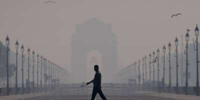 Delhi and NCR air worsens, people burst firecrackers despite ban - Satya Hindi