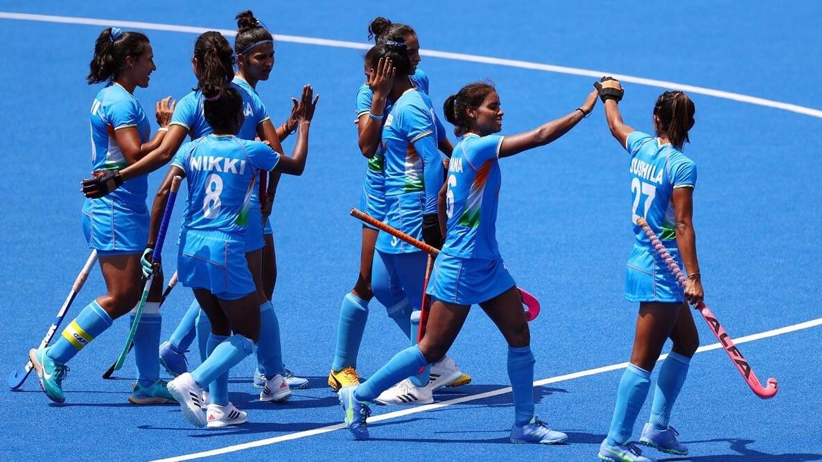 naveen patnaik odisha sponsored indian men hockey team, indian women hockey team - Satya Hindi