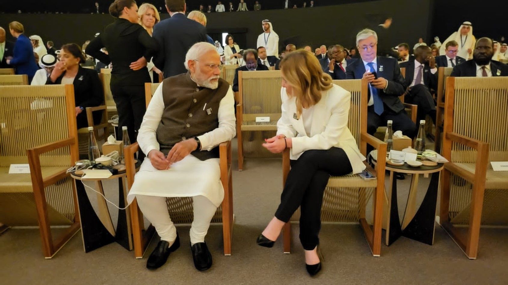 Good friends at COP28: Meloni and Modi's selfie goes viral on the internet - Satya Hindi