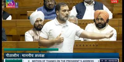 Rahul attacks ECI in Parliament, how 7000 votes increased in a single building - Satya Hindi