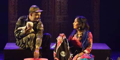 ismat chughtai two stories drama played at shri ram center - Satya Hindi