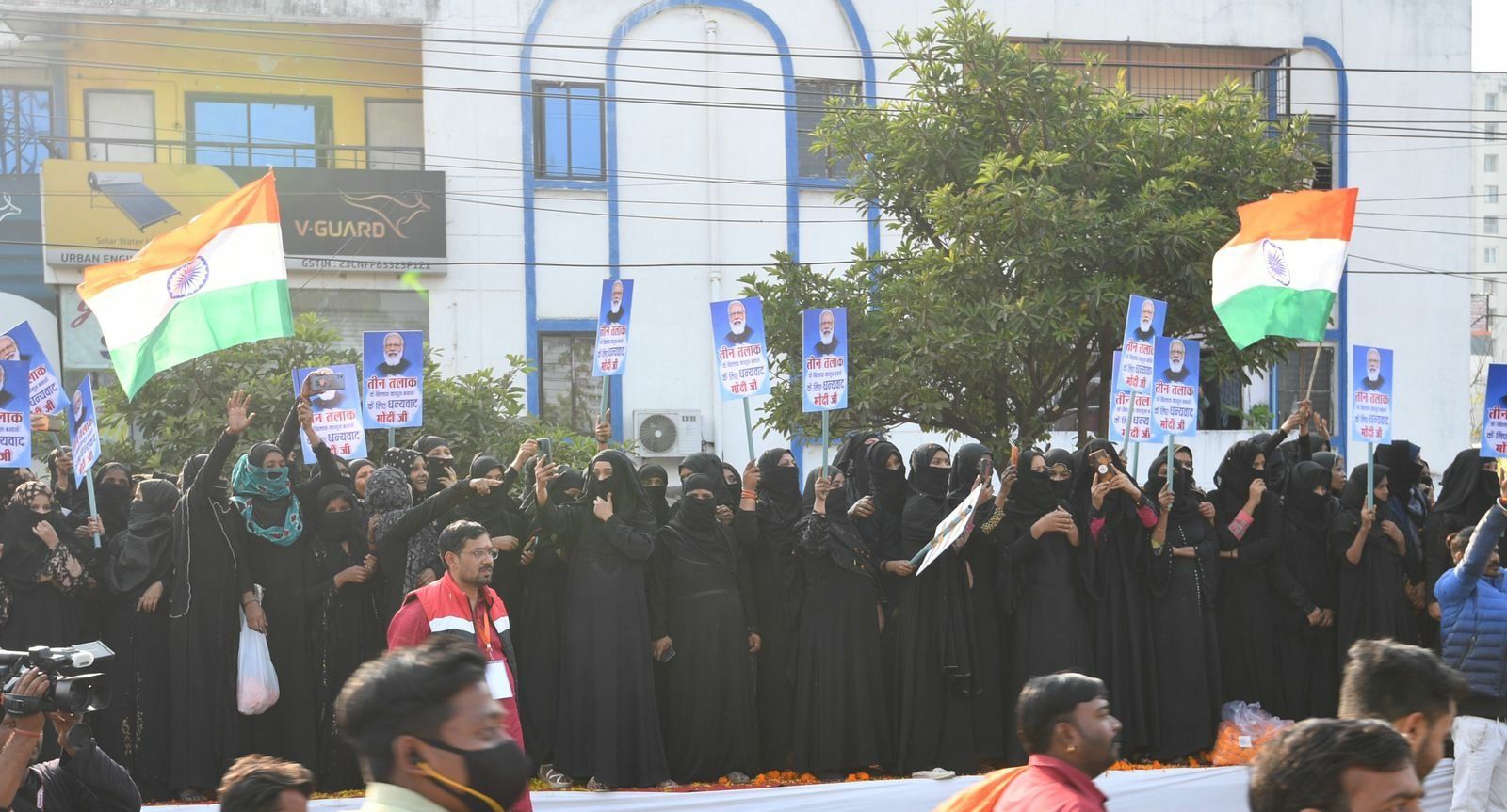 Shaheen Bagh being made from hijab, demonstrations in many cities, Karnataka adamant on ban - Satya Hindi