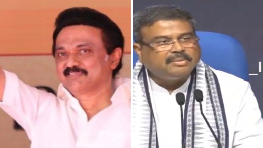 हिंदी पट्टी में 90% लोग एकभाषी तो दक्षिण पर बहुभाषा का दबाव&nbsp;क्यों?&nbsp;