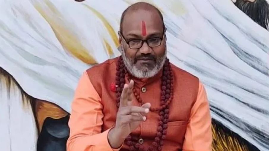 यूपी के बाद महाराष्ट्र में भी नरसिंहानंद के खिलाफ हेट स्पीच के लिए FIR