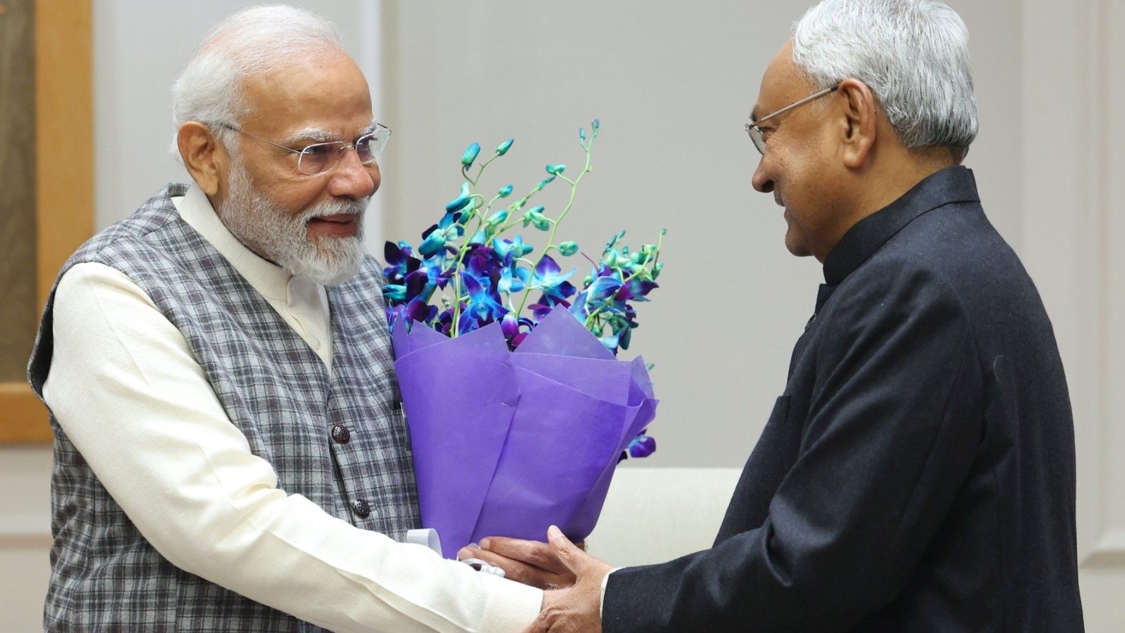 बिहार के सीएम नीतीश कुमार ने दिल्ली में की पीएम मोदी से मुलाकात&nbsp;