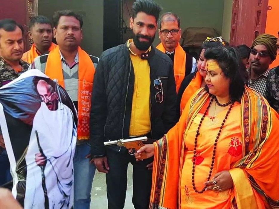 Nupur's beheading video maker arrested, but Sadhvi still free - Satya Hindi