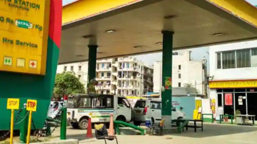 दिल्ली-एनसीआर में सीएनजी और पीएनजी की कीमत 3 रुपए बढ़ी
