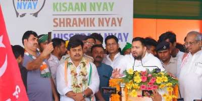 Tejashwi is the biggest star campaigner of India alliance in Bihar, holding many meetings every day - Satya Hindi