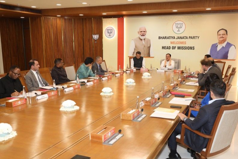भाजपा ने मेनिफेस्टो कमेटी का किया ऐलान, राजनाथ सिंह होंगे अध्यक्ष