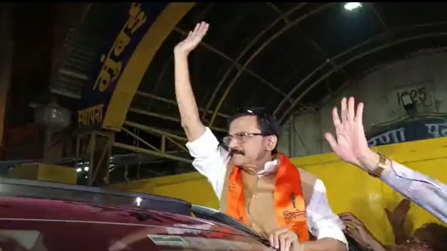 Shiv Sena MP Sanjay Raut released from jail - Satya Hindi