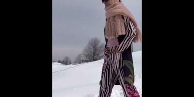 Kashmir: Fashion show on snow but people did not melt, massive protest - Satya Hindi