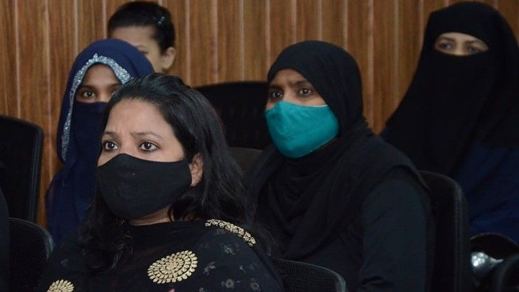 aimpl wants anti blasphemy law, opposes uniform civil code - Satya Hindi