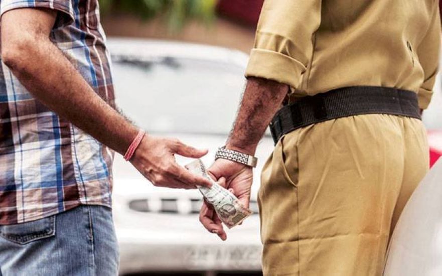 भ्रष्ट देशों की सूची में भारत और लुढ़का, जानिये- पिछले 10 वर्षों में कितना गिरा?