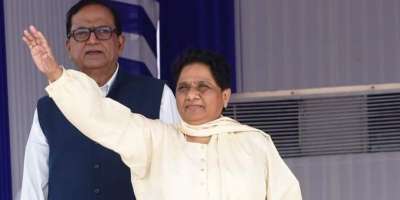 dalit politics: Where has Mayawati brought BSP, is removing Akash a suicidal step? - Satya Hindi