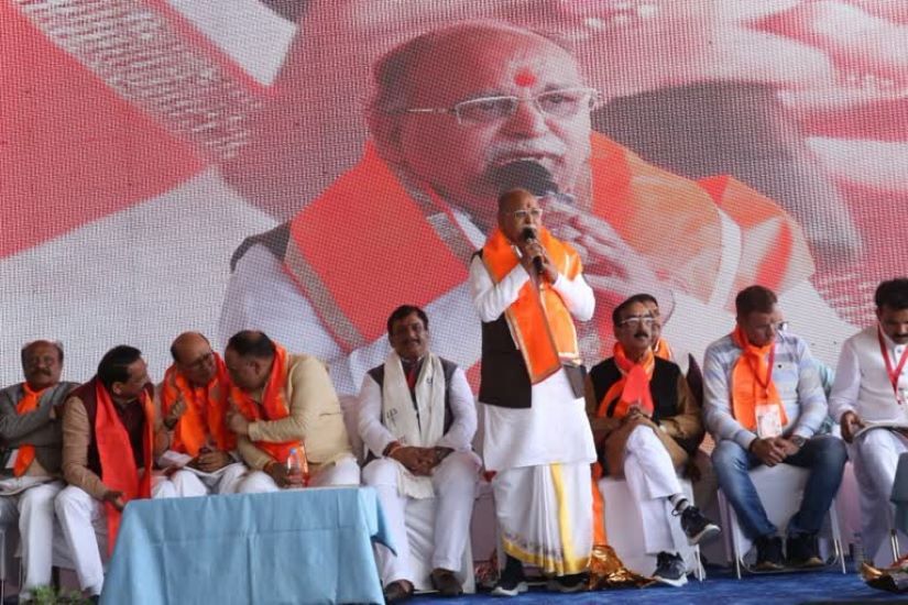एमपी का सरकारी बोर्ड 4 बच्चे पैदा करने वाले ब्राह्मण दंपती को 1 लाख देगा