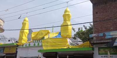 mosques covered vs ganga jamuni tehzeeb holi mughal tradition - Satya Hindi