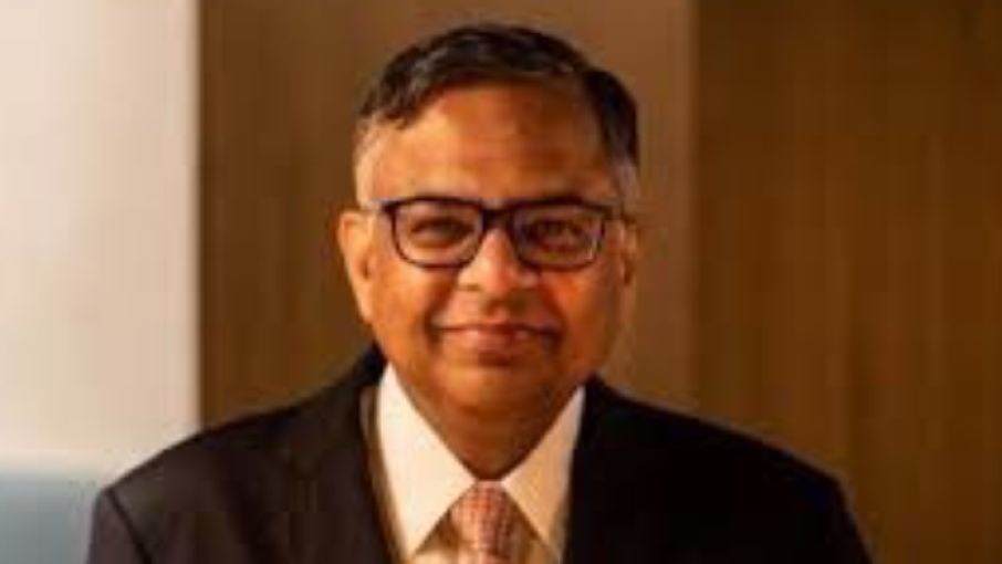 आयची के पद ठुकराने के बाद टाटा प्रमुख चंद्रशेखरन बने एयर इंडिया के सीईओ