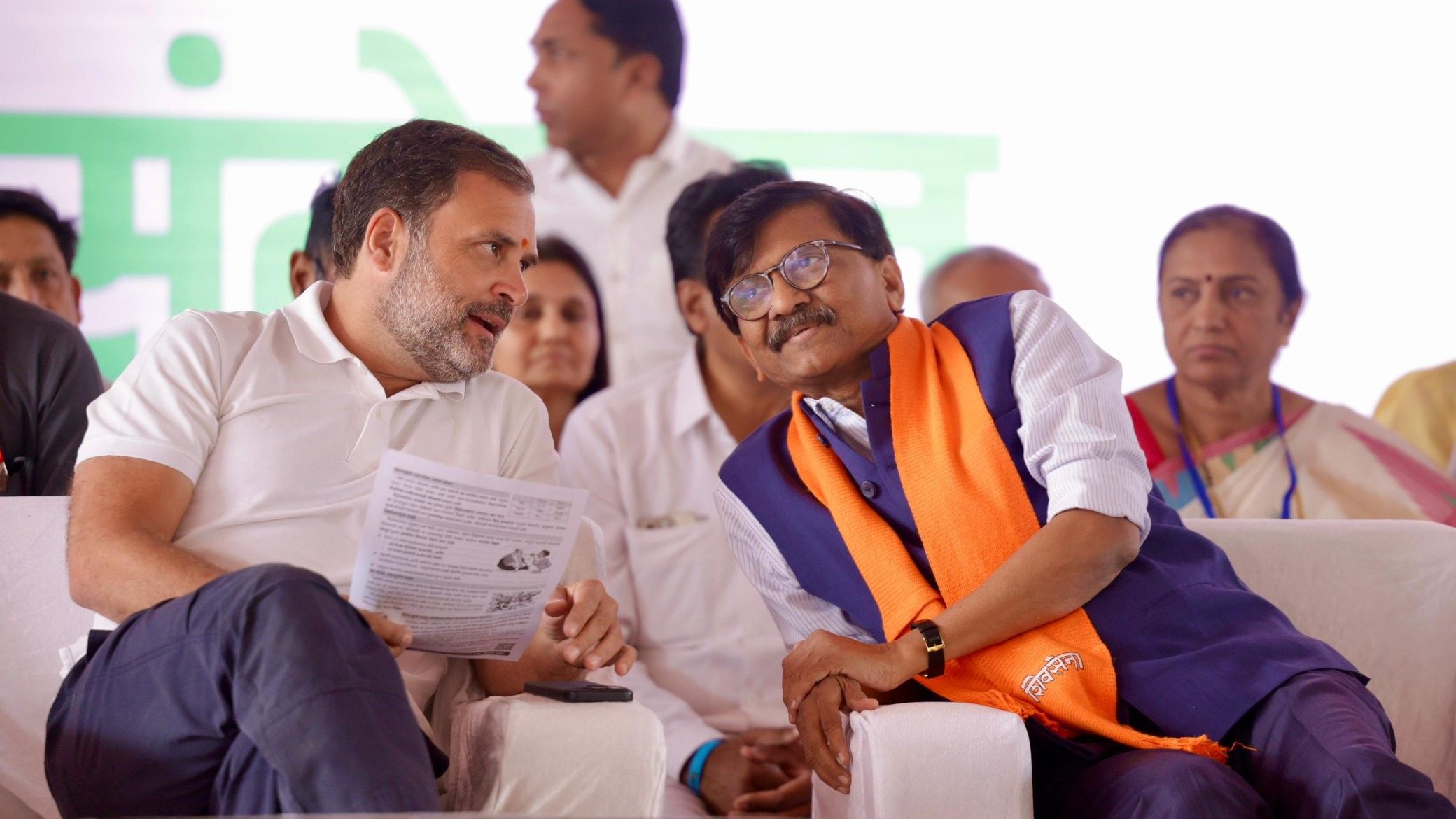 आज देश के किसानों को चारों ओर से घेरा जा रहा हैः राहुल गांधी&nbsp;