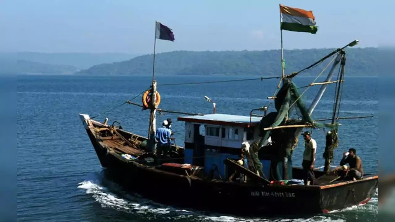 भारतीय नौका 'अल किरमानी' पाकिस्तान के कब्जे में