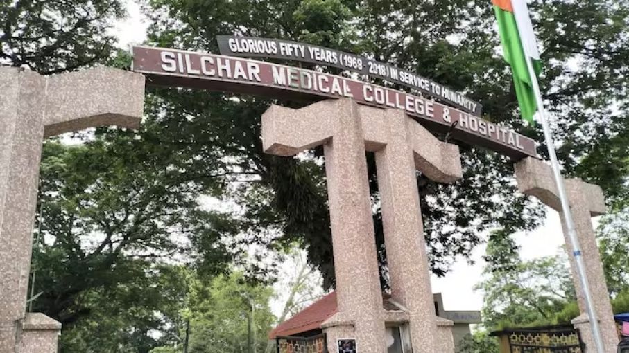 विवाद के बाद असम कॉलेज ने रद्द की महिला डॉक्टरों को जारी सलाह