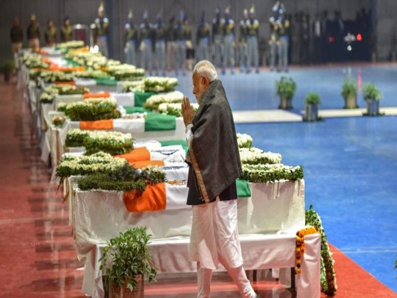 पुलवामा शहीदः&nbsp;दो परिवारों ने कहा- सच सामने आना चाहिए