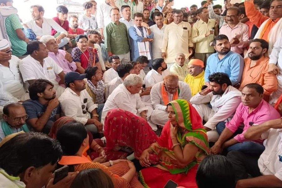 राजस्थान में दलित लड़की के गैंगरेप और&nbsp;हत्या पर राजनीति गरमाई