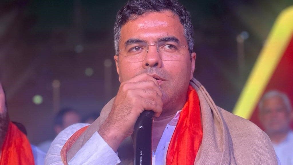 बहिष्कार वाले बयान के लिए बीजेपी ने प्रवेश वर्मा से मांगी सफाई