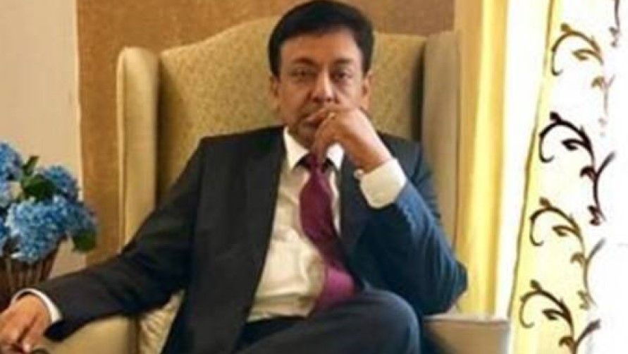 जितेंद्र नारायण: “वह देश का बड़ा आदमी है, वह खास ही लड़की देखता है”