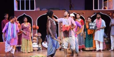 bharangam 2025 habib tanvir agra bazaar play staged - Satya Hindi