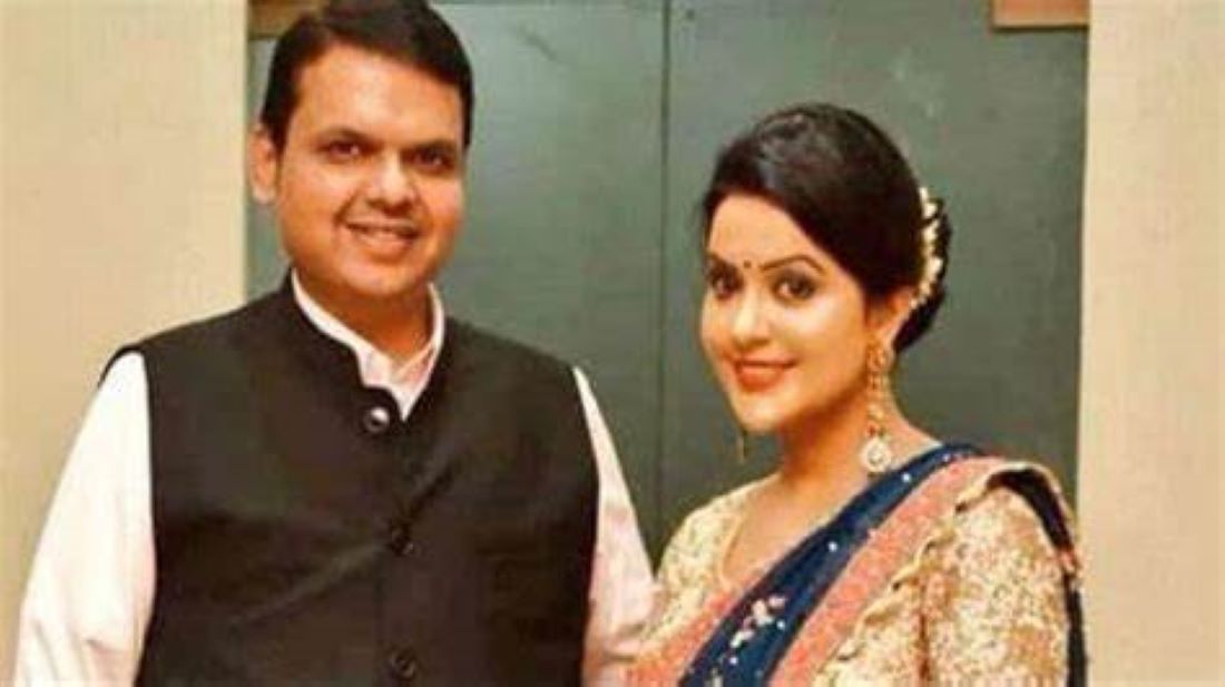 अमृता फडणवीस की FIR के बाद 'डिजायनर' अनिक्षा सहित&nbsp;तीन गिरफ्तार&nbsp;