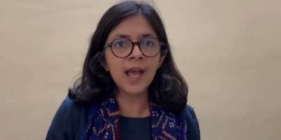 aap asks swati maliwal to resign from rs mp on atishi comment - Satya Hindi