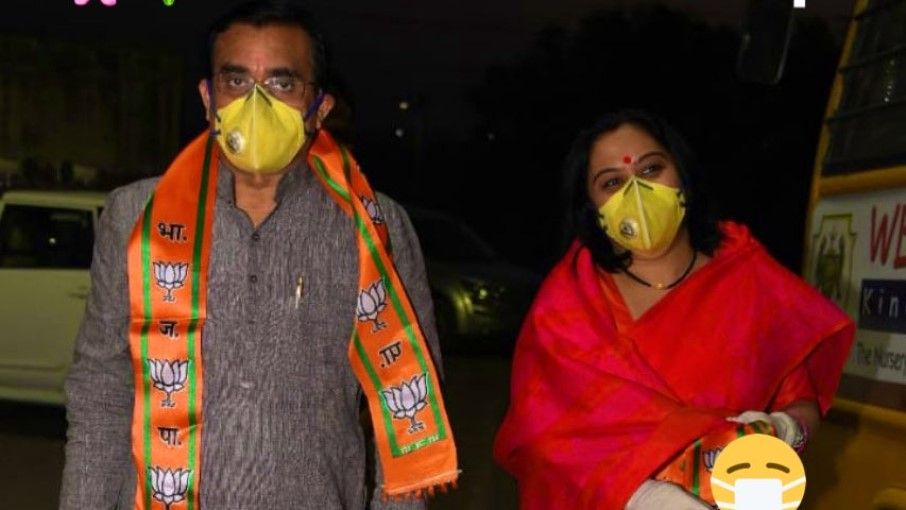मुसलिम की तारीफ पर क्यों ट्रोल हुईं बीजपी प्रदेशाध्यक्ष की पत्नी?