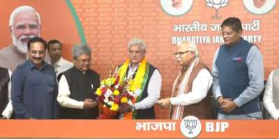 kailash gehlot joins bjp a day after leaving aap - Satya Hindi