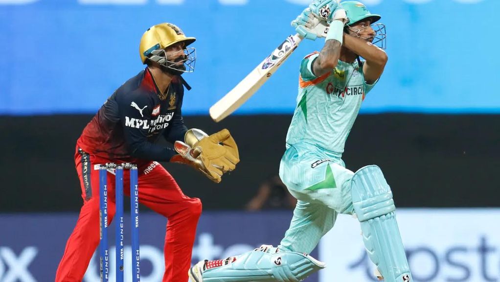 IPL: डु प्लेसिस ने दिलाई बेंगलुरु को जीत, लखनऊ हारी