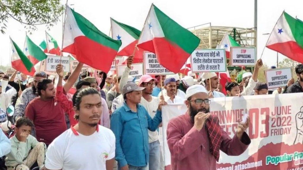 केरल: पीएफआई के नेताओं के ठिकानों पर एनआईए की छापेमारी