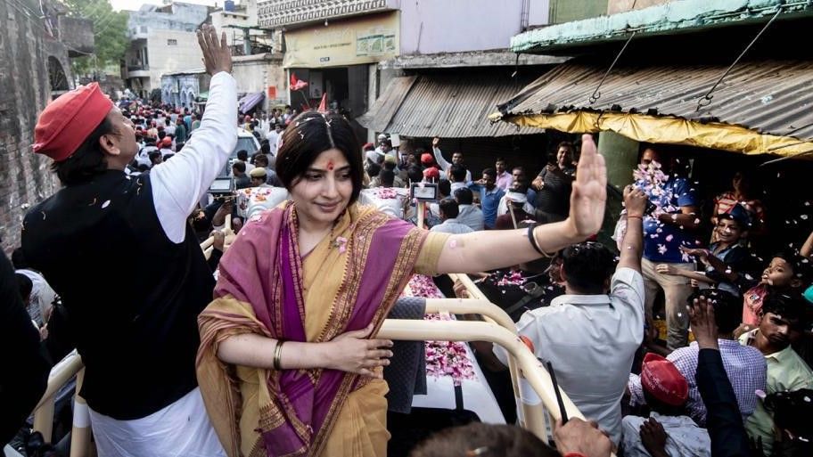 अखिलेश की कोरोना रिपोर्ट नेगेटिव, पत्नी और बेटी की पॉजिटिव, योगी ने फोन किया