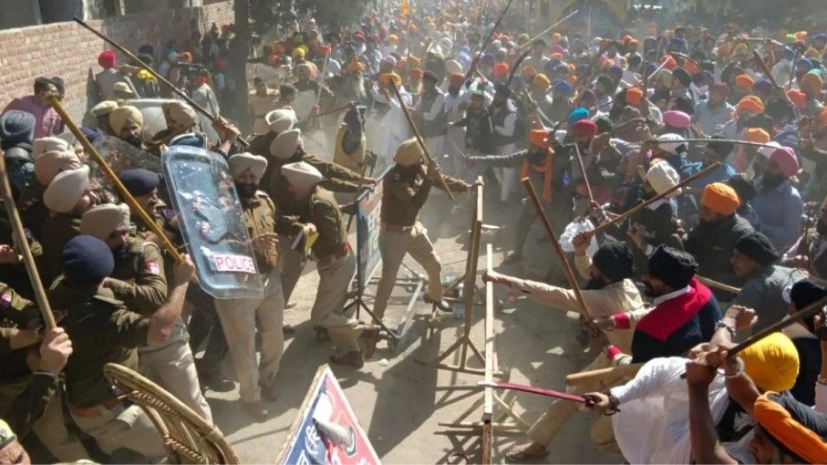 पंजाब: जानिए, थाने पर हमले पर पुलिस ने जवाबी कार्रवाई क्यों नहीं की