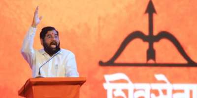 Maharashtra political crisis Eknath Shinde leaves for Mumbai - Satya Hindi
