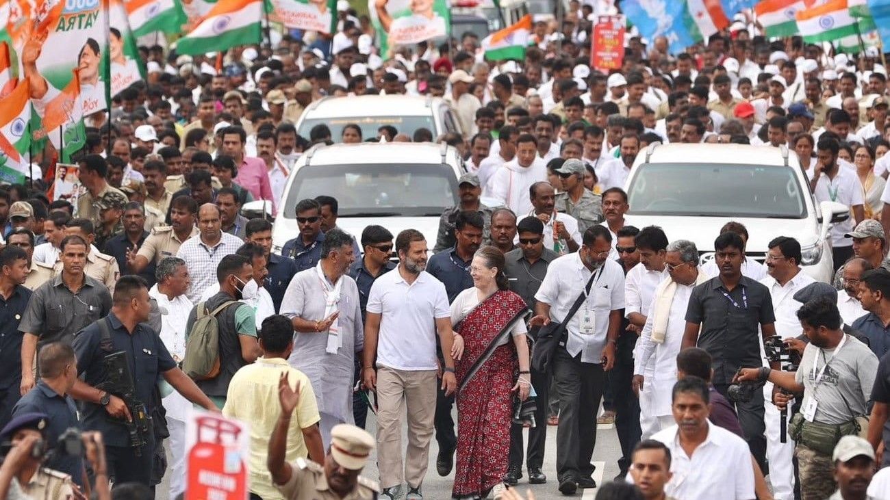 DMK MP Kanimozhi Joins Bharat Jodo Yatra In Haryana - Satya Hindi