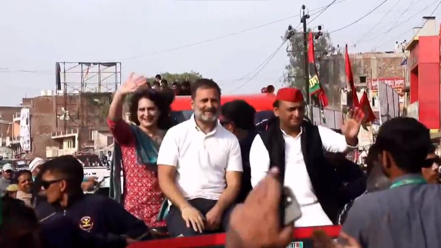 यूपी में 'दो शहजादों' ने मोदी-भाजपा के मंसूबों पर पानी फेरा