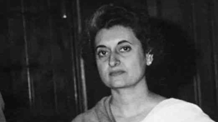 Emergency in India 1975 by Prime Minister Indira Gandhi - Satya Hindi