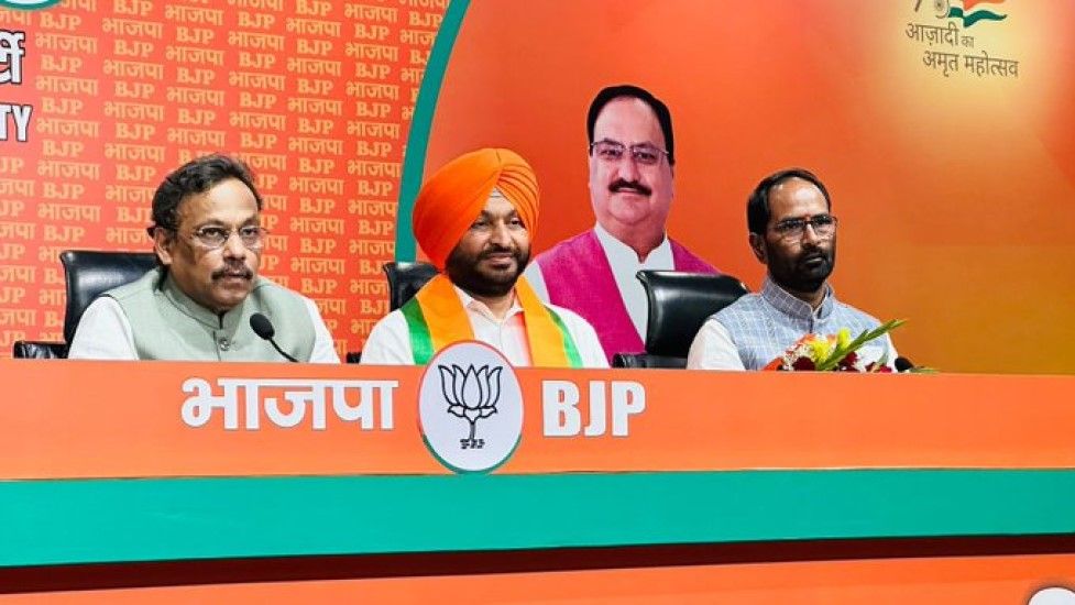 पंजाबः लुधियाना से कांग्रेस सांसद रवनीत बिट्टू भाजपा में खिसके