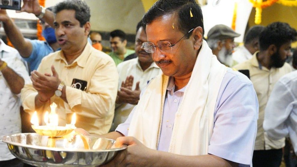 Arvind Kejriwal demands Lakshmi Ganesh Photos On Currency  - Satya Hindi
