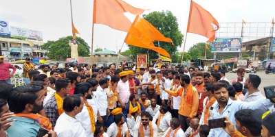 Maharashtra political crisis Shinde supporters gather in Thane - Satya Hindi