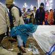 Mahakumbh Stampede: Eyewitnesses tell what actually happened in Prayagraj - Satya Hindi