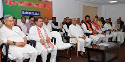 nitish kumar accepted as face of coalition; stress on ‘communal harmony - Satya Hindi