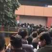 queues at delhi metro stations as train runs at 50 percent capacity amid covid surge - Satya Hindi