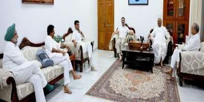 Rajasthan: 4 hours meeting, neither Pilot nor Gehlot agree, but will fight together - Satya Hindi